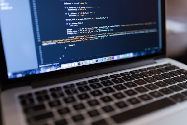 Wordpress vs Wix vs Squarespace